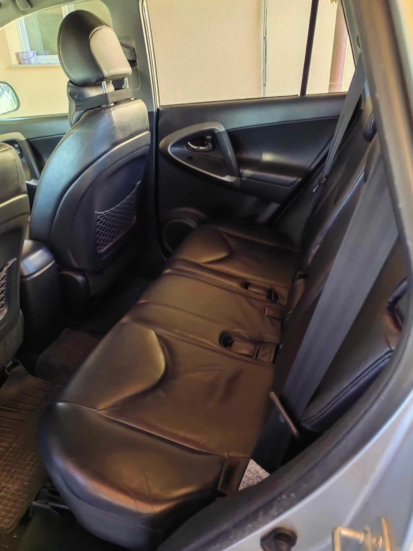 Toyota Rav4 2200 | Mobile.bg � ����������� 11