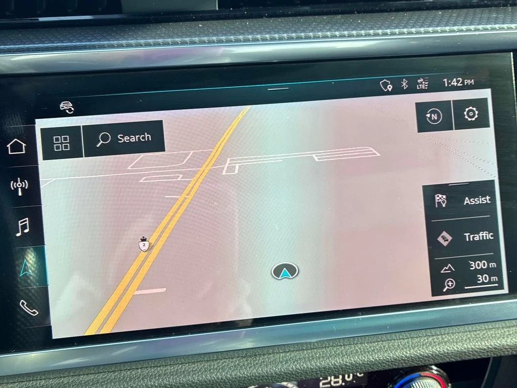 Audi Q3 * Technik * CARFAX * ��� ������������ ������ | Mobile.bg � ����������� 14