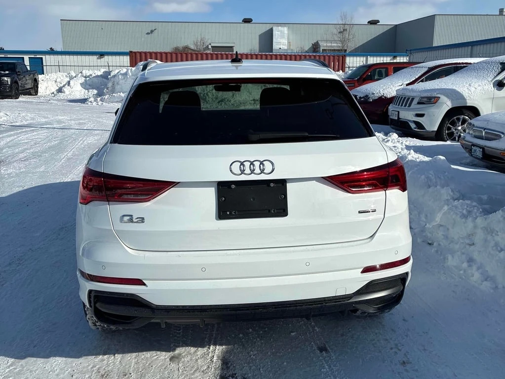 Audi Q3 * Technik * CARFAX * ��� ������������ ������ | Mobile.bg � ����������� 4