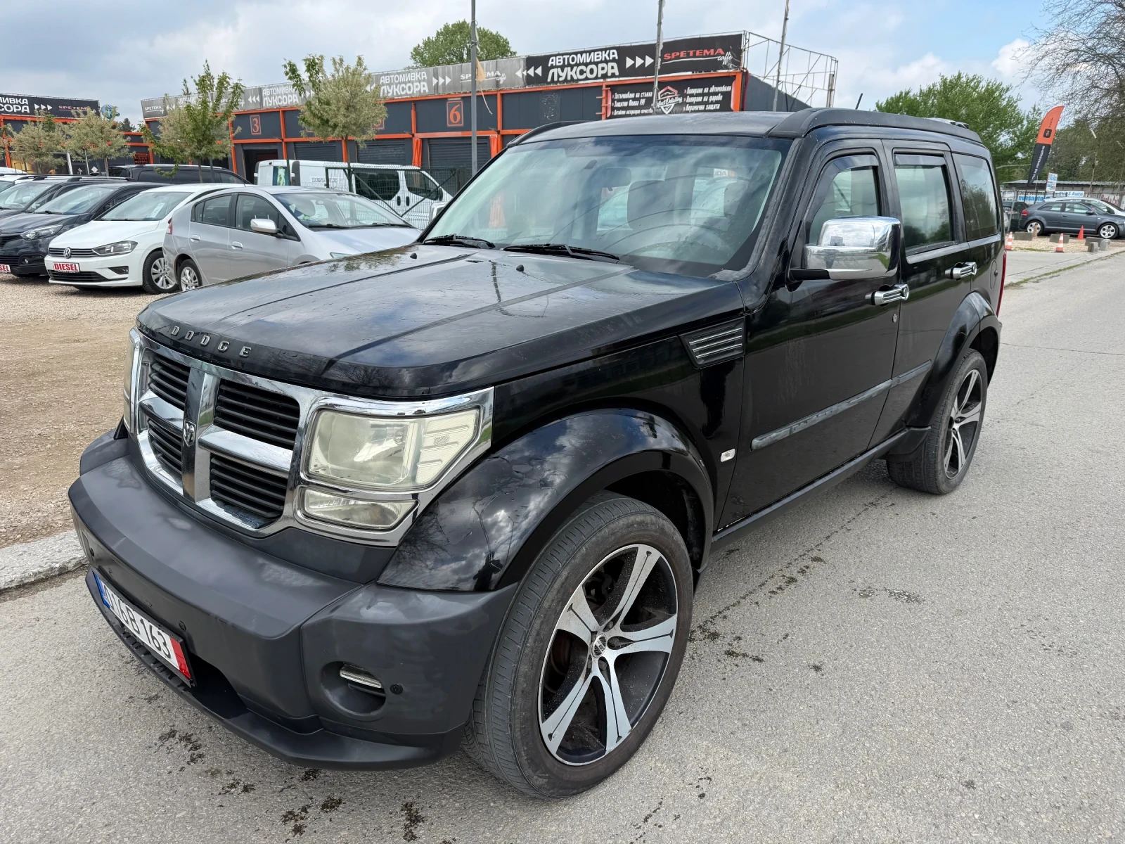 Dodge Nitro, снимка 3 - Автомобили и джипове - 54491042