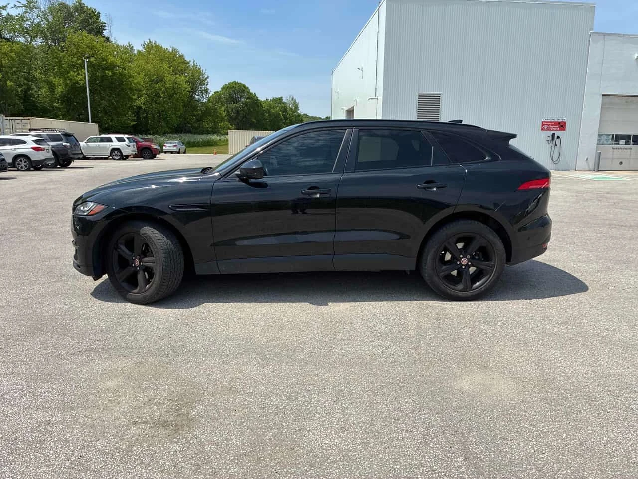 Jaguar F-PACE  | Prestige | DISTRONIC | PANO | ДВА КЛЮЧА , снимка 2 - Автомобили и джипове - 54817560