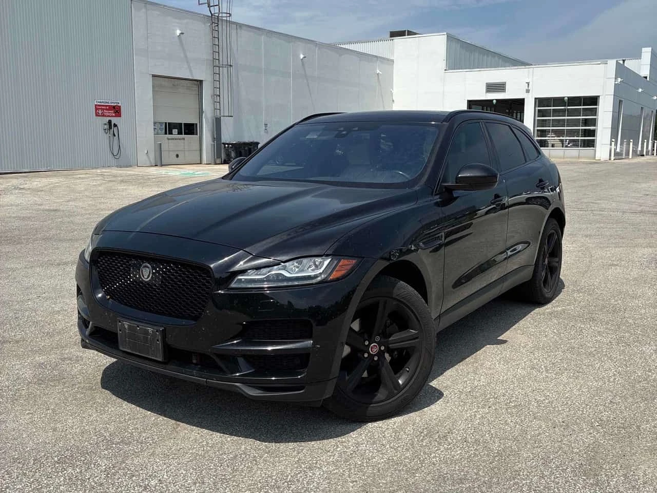 Jaguar F-PACE  | Prestige | DISTRONIC | PANO | ДВА КЛЮЧА 