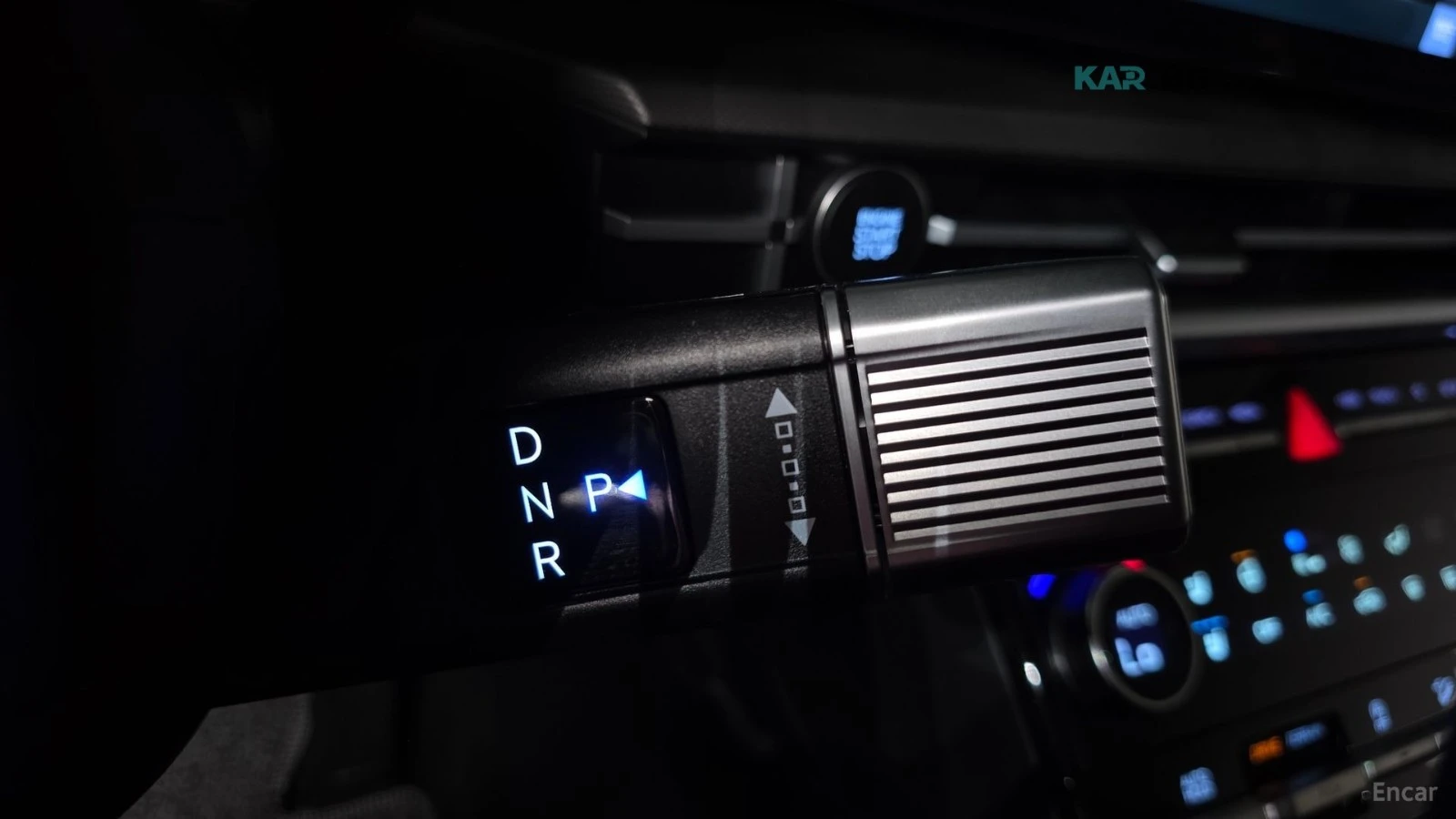 Hyundai Santa fe 2.5T 4WD* EXCLUSIVE* КОЖА* ПОДГРЕВ* ОБДУХВ* ПАНОРА, снимка 9 - Автомобили и джипове - 55077362