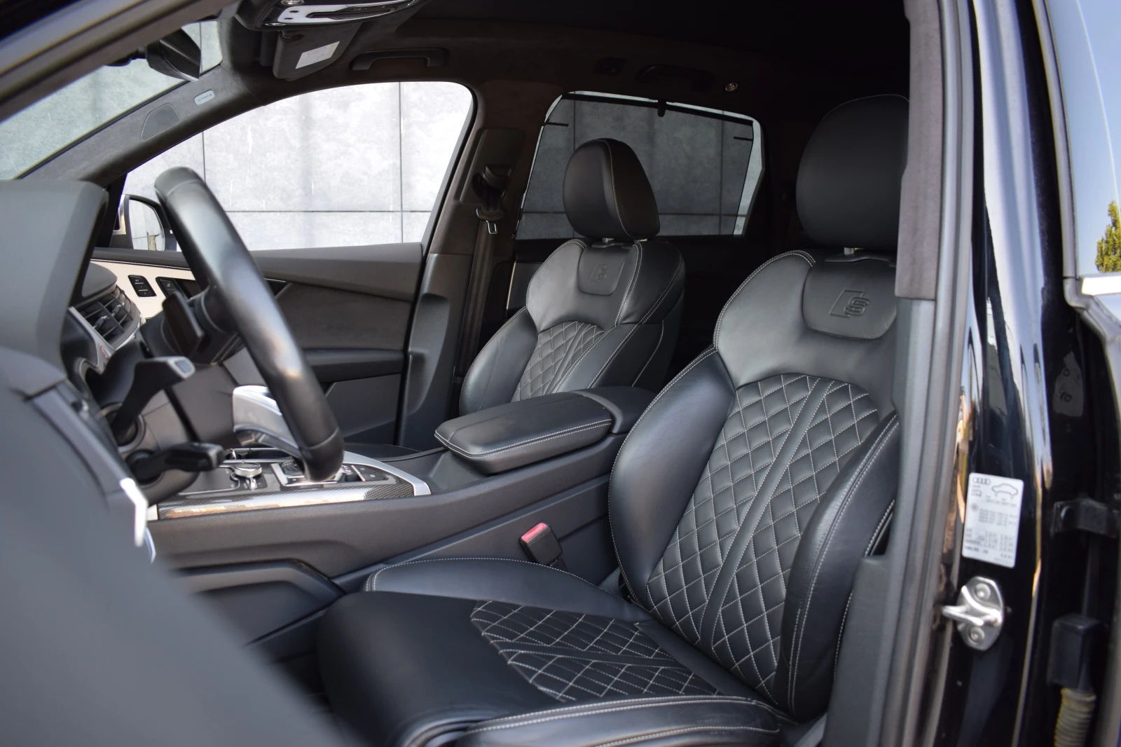 Audi SQ7 4.0TDI 435 k.c. FULL FULL, снимка 8 - Автомобили и джипове - 55586293