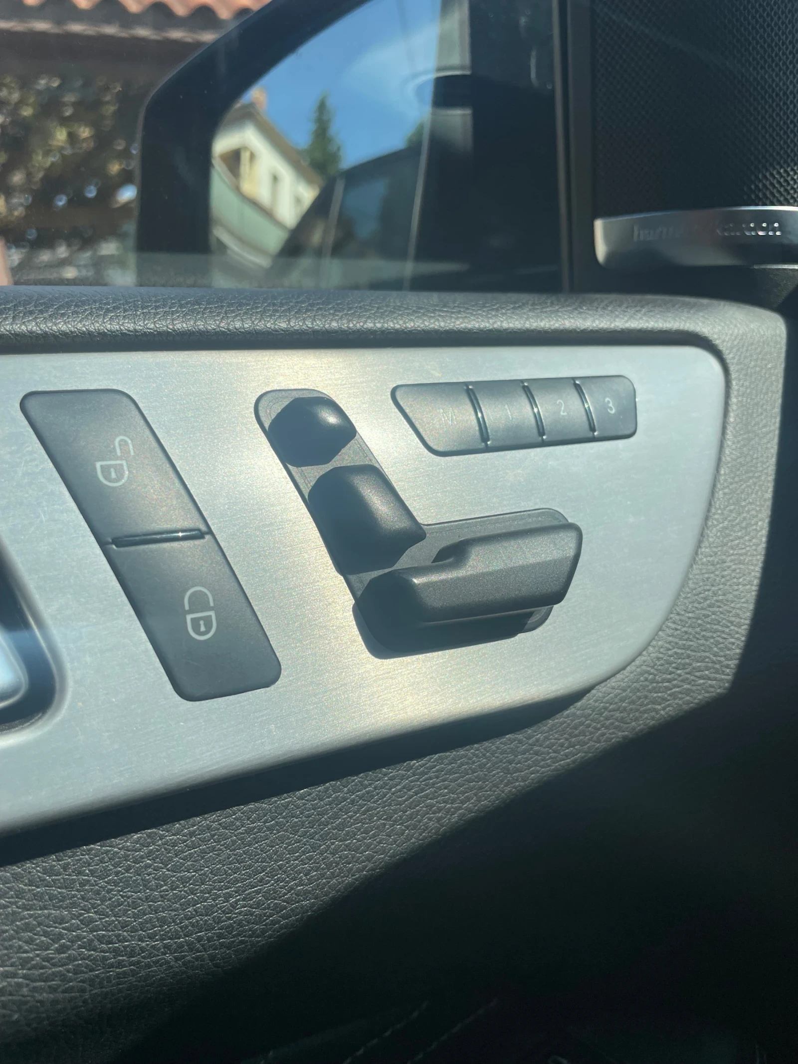 Mercedes-Benz ML 350 на пружини | Harman Kardon, снимка 10 - Автомобили и джипове - 56166669
