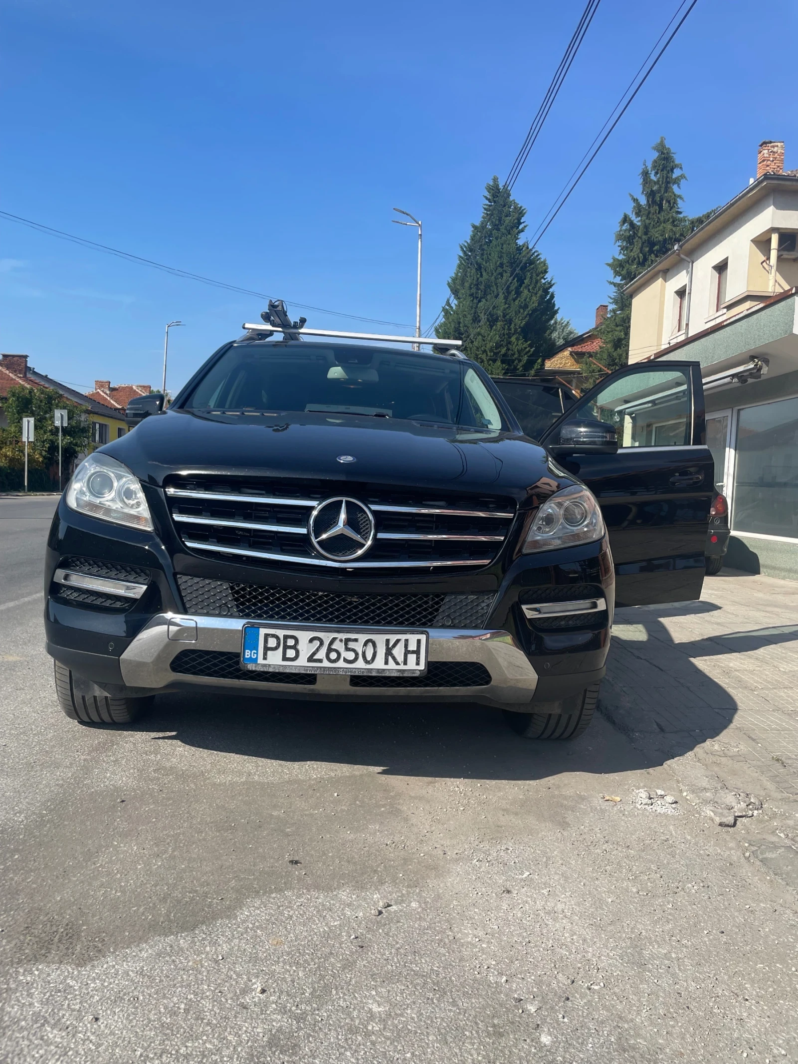 Mercedes-Benz ML 350 на пружини | Harman Kardon