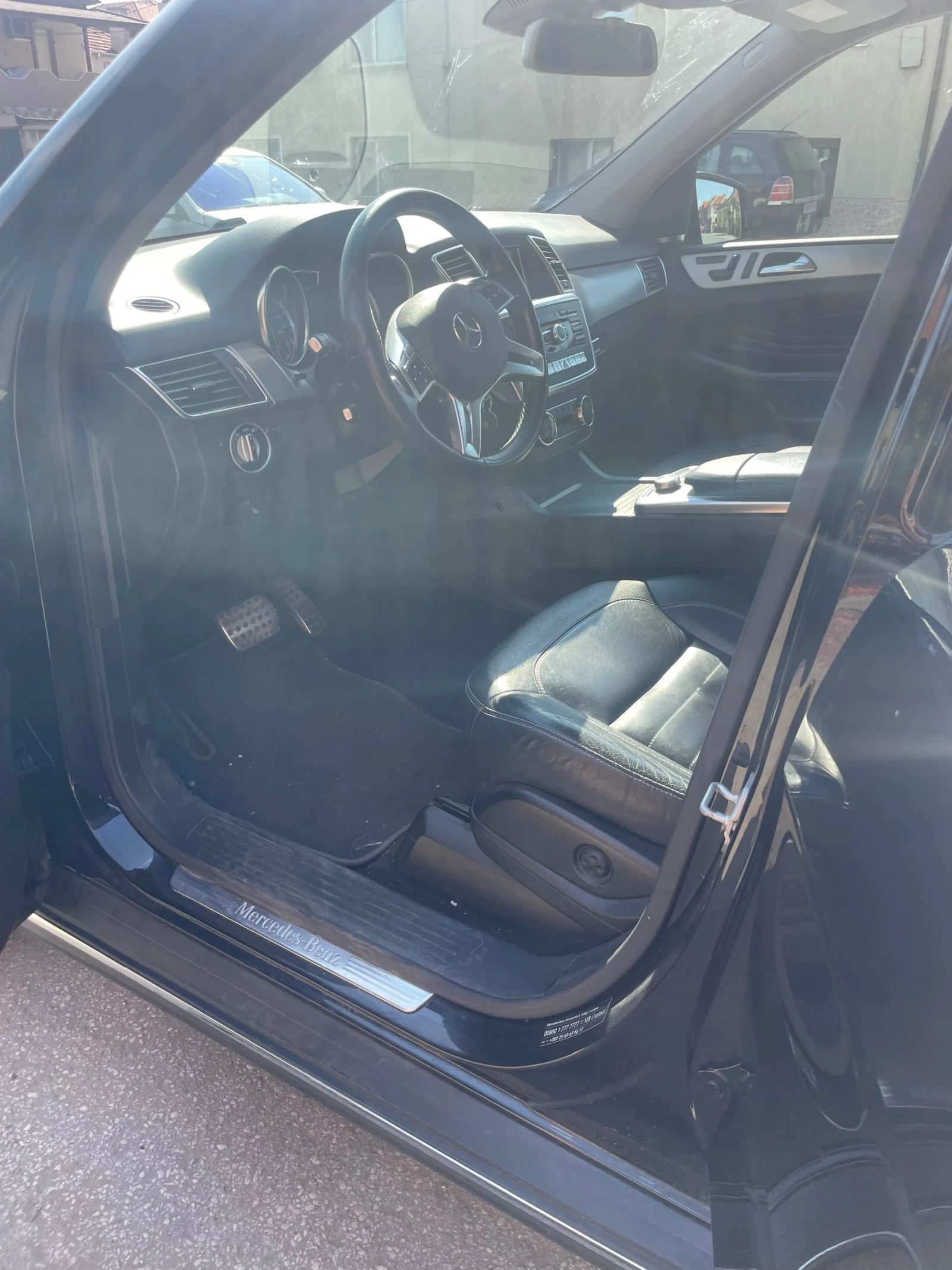 Mercedes-Benz ML 350 на пружини | Harman Kardon, снимка 13 - Автомобили и джипове - 56166669