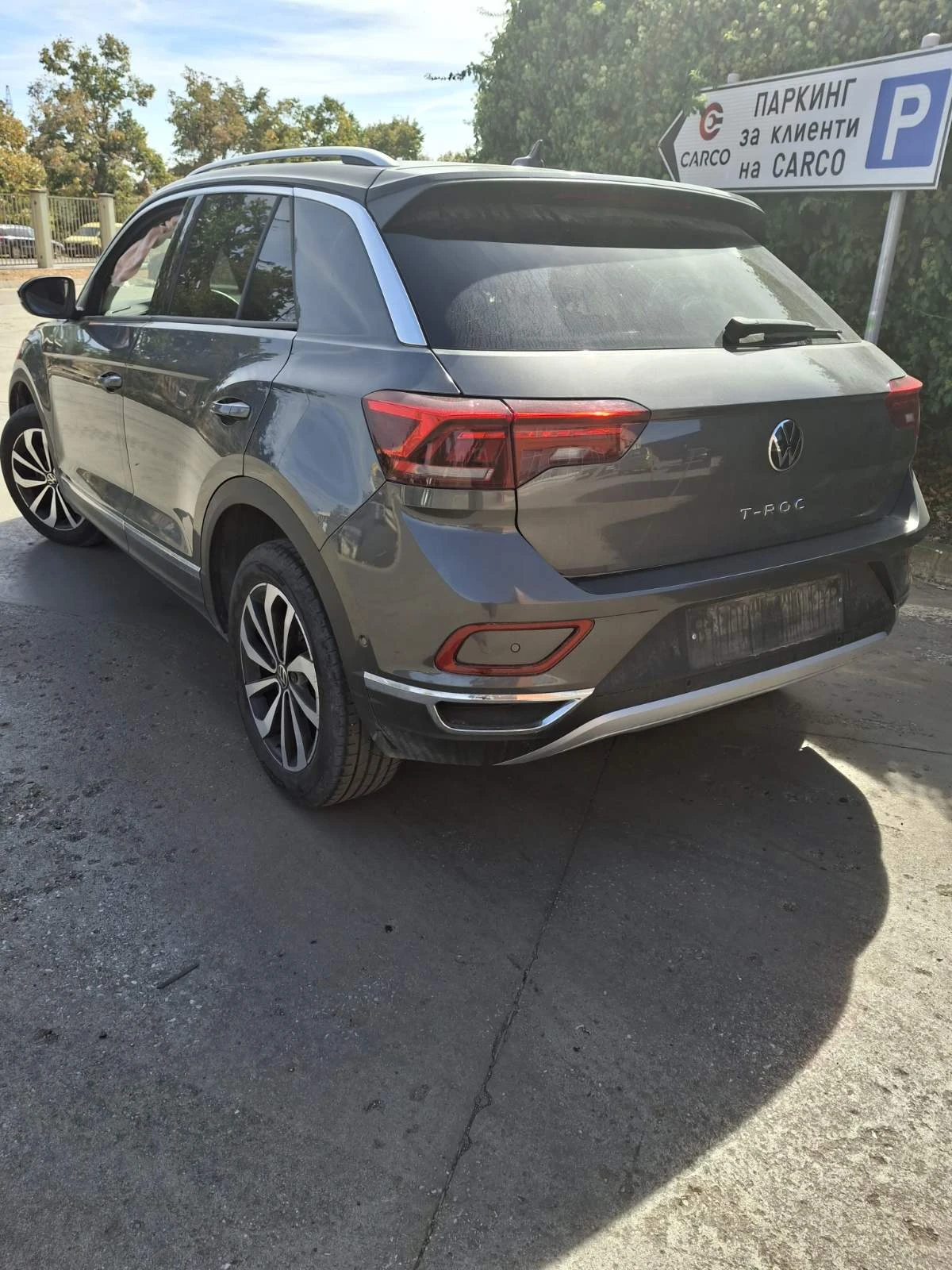 VW T-Roc, снимка 3 - Автомобили и джипове - 56353406