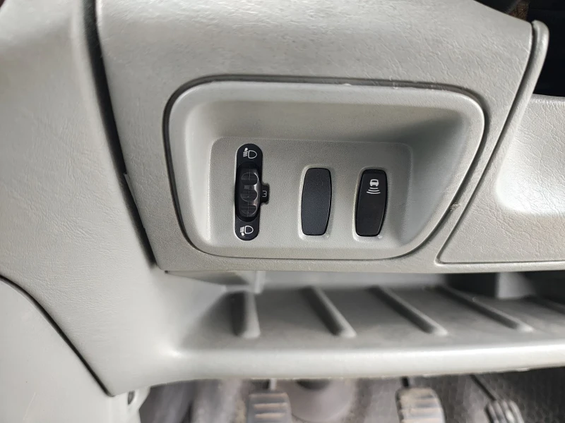 Nissan Primastar 2.0 cdi, снимка 5 - Бусове и автобуси - 53486224