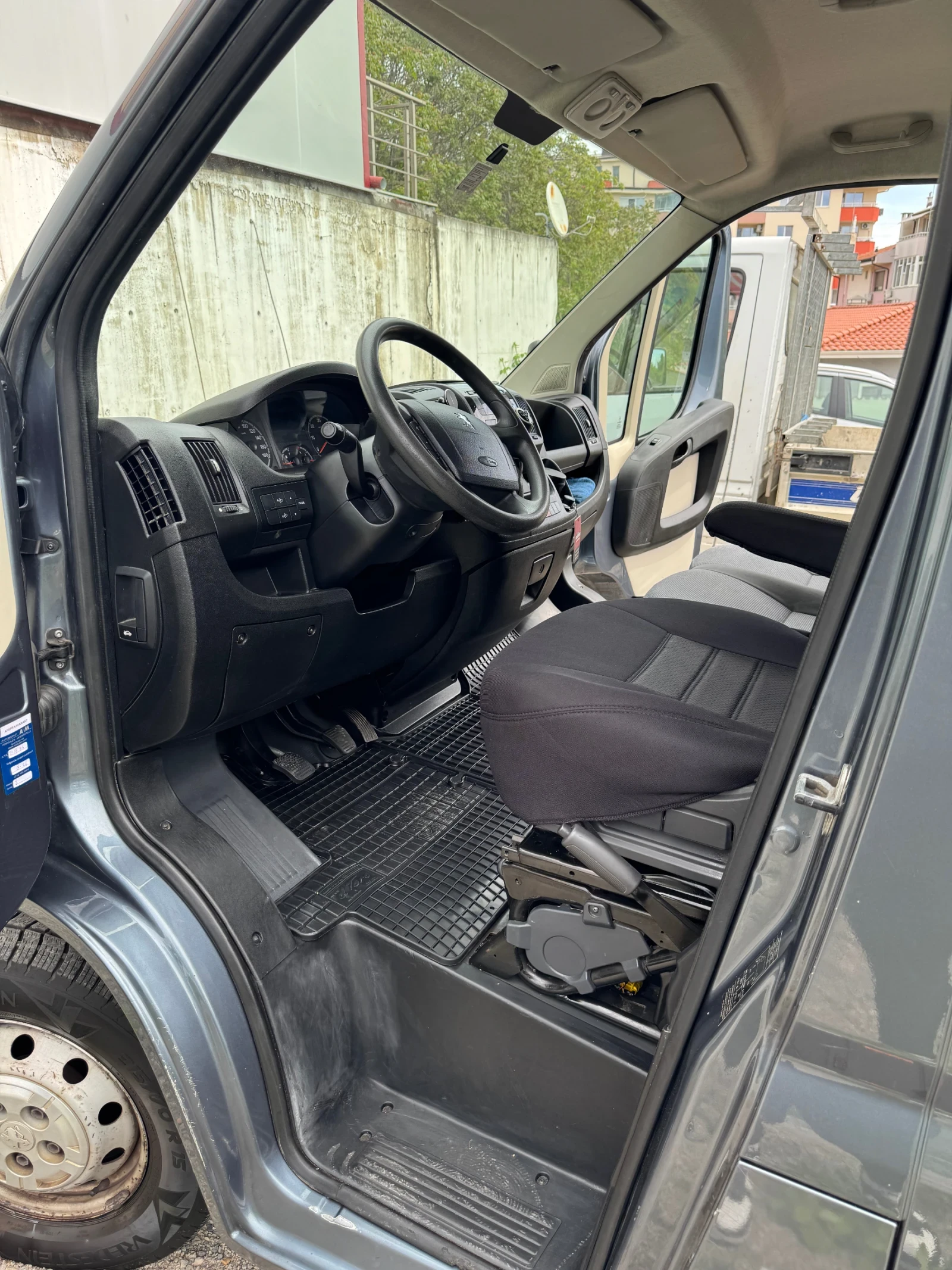 Peugeot Boxer 3.0 HDI 177hp, снимка 7 - Бусове и автобуси - 54516378