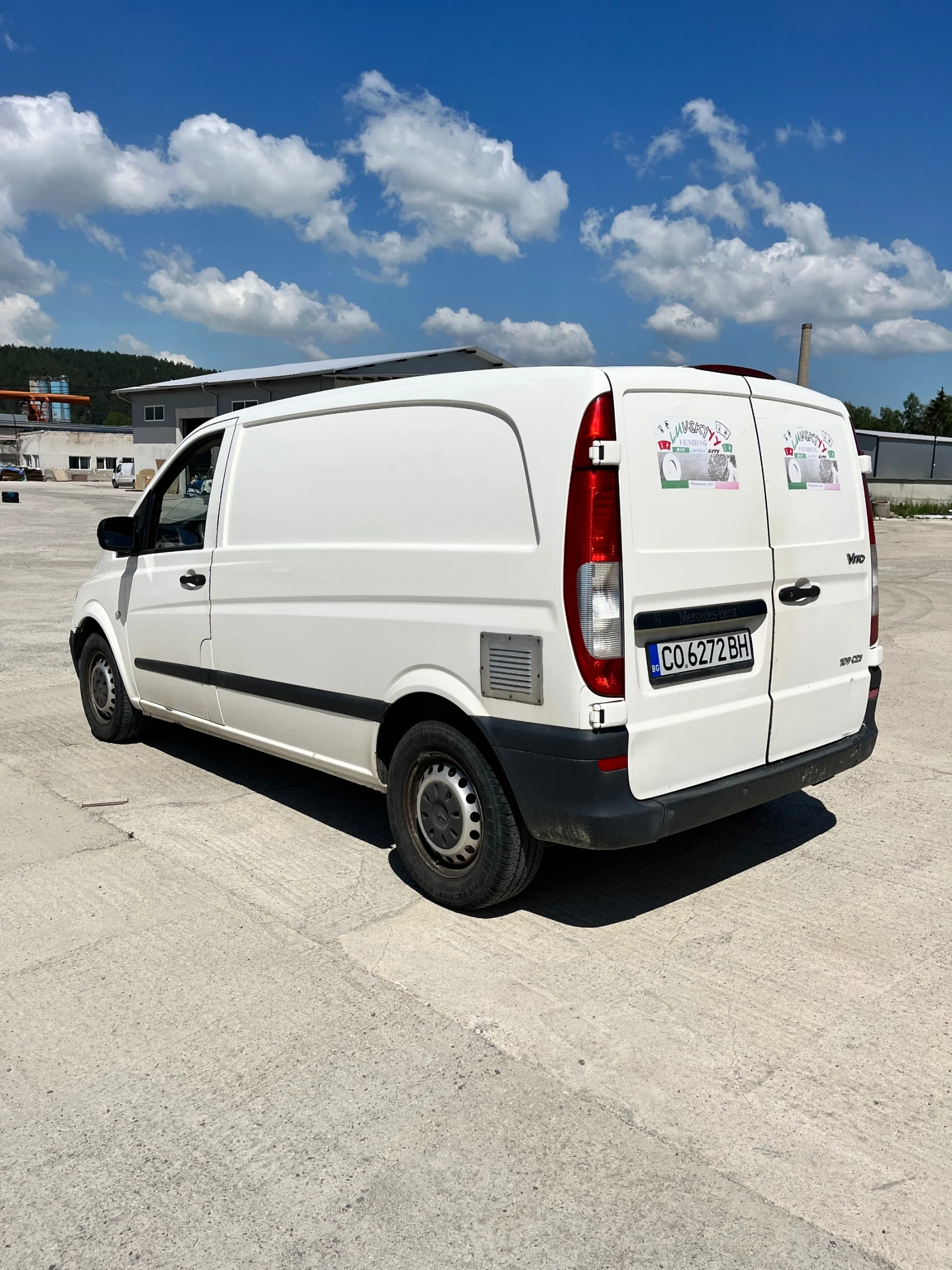 Mercedes-Benz Vito 220CDI трансформатор на 220v, снимка 7 - Бусове и автобуси - 54676100