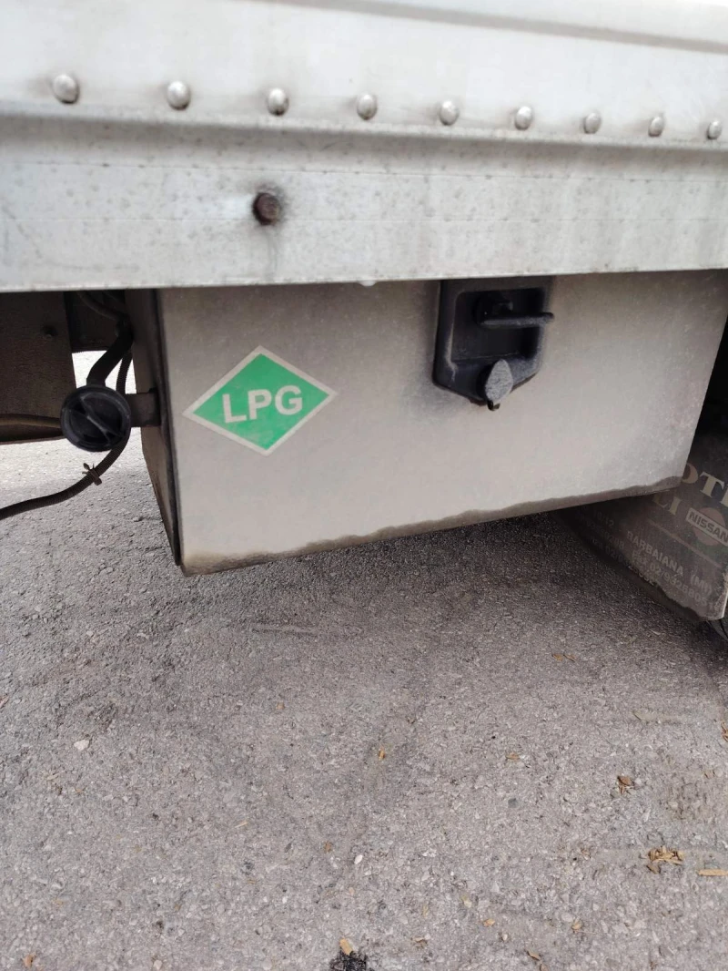 Nissan Kabstar, снимка 8 - Камиони - 52434661