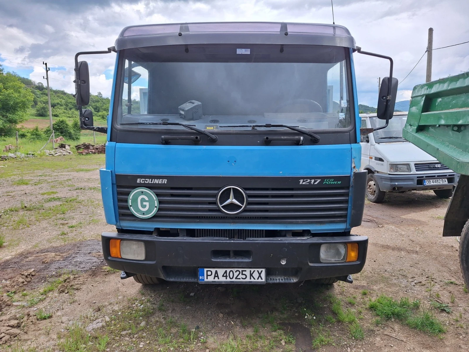 Mercedes-Benz 1217 Самосвал три странен - изображение 3