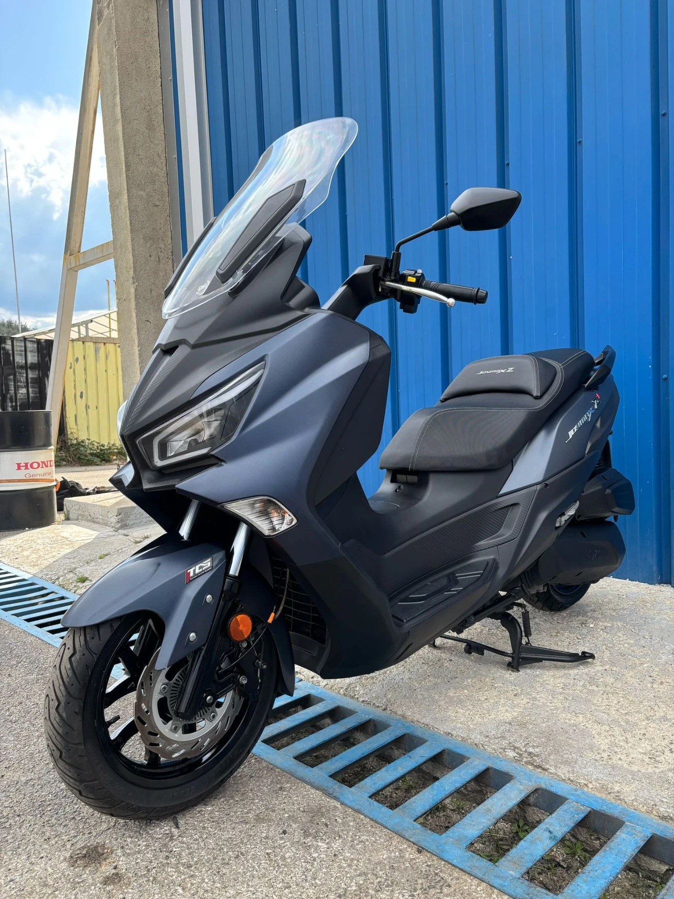 Sym GTS Joymax Z+ 300i ABS - изображение 3