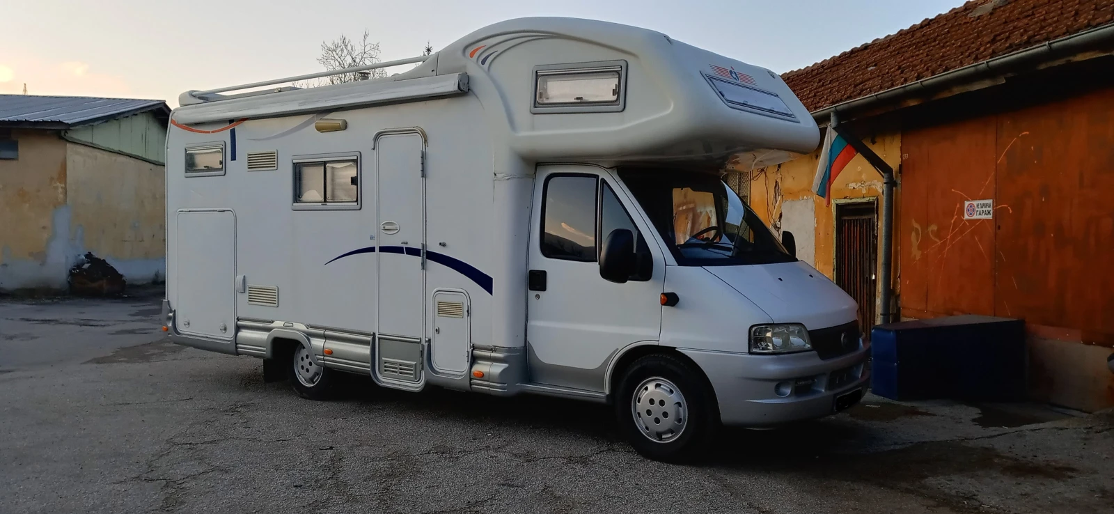 Кемпер CI International FIAT 2, 3 