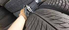 Гуми Зимни 255/45R18, снимка 2