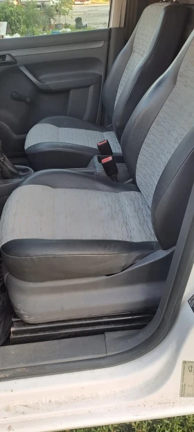 VW Caddy 1.6TDI Euro 5, снимка 6