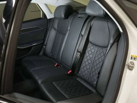 Audi S8 Long, снимка 12