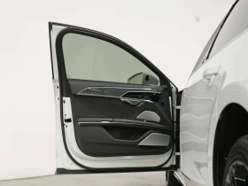 Audi S8 Long, снимка 7