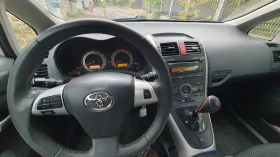 Toyota Auris, снимка 6