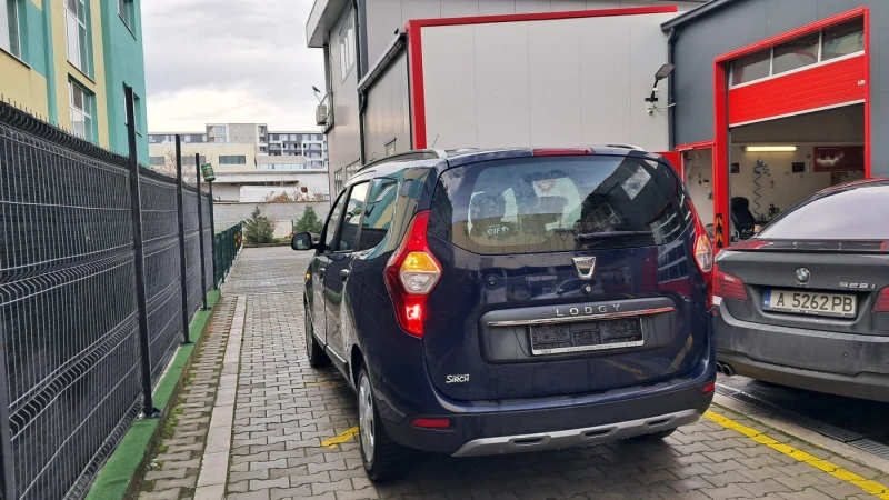 Dacia Lodgy 1.5dci евро6-7места, снимка 5 - Автомобили и джипове - 48279812