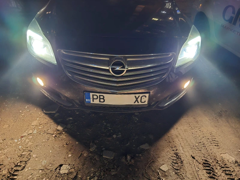 Opel Insignia, снимка 14 - Автомобили и джипове - 48824673