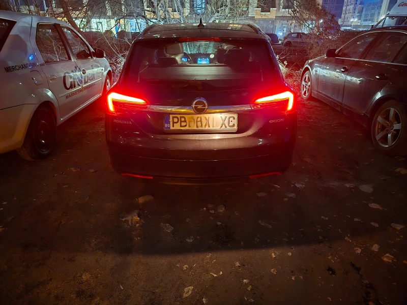 Opel Insignia, снимка 15 - Автомобили и джипове - 48824673