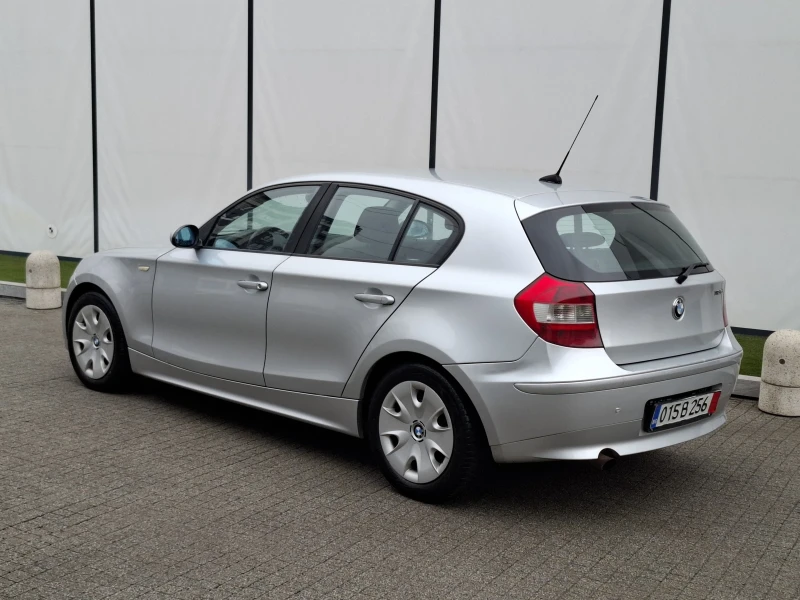 BMW 118 2.0D(122кс)* * 6-СКОРОСТИ* * * НОВ ВНОС* * * , снимка 6 - Автомобили и джипове - 49323345