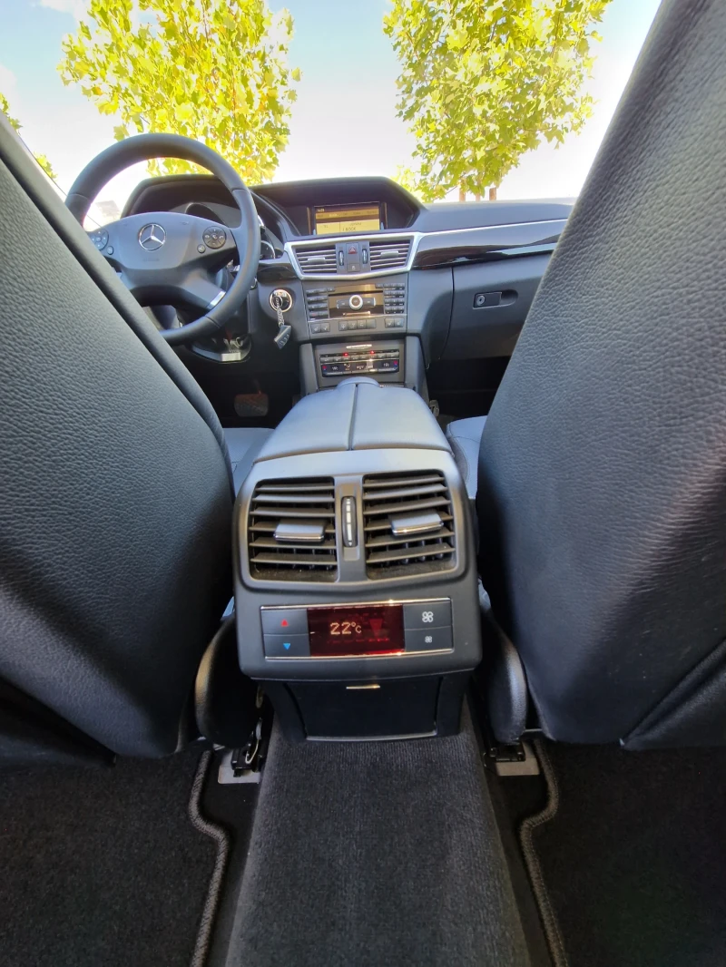 Mercedes-Benz E 350 3.5CDI, снимка 7 - Автомобили и джипове - 52245848