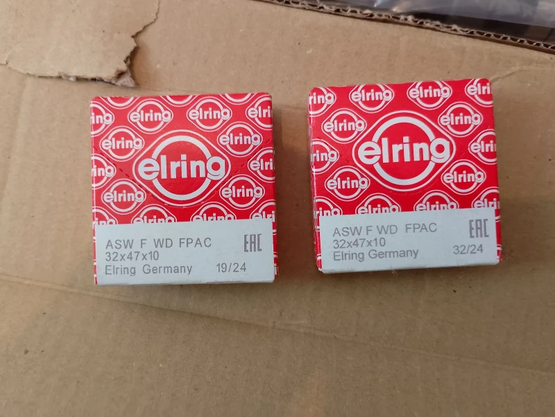 VW Multivan 2.4D, снимка 8 - Автомобили и джипове - 52135452