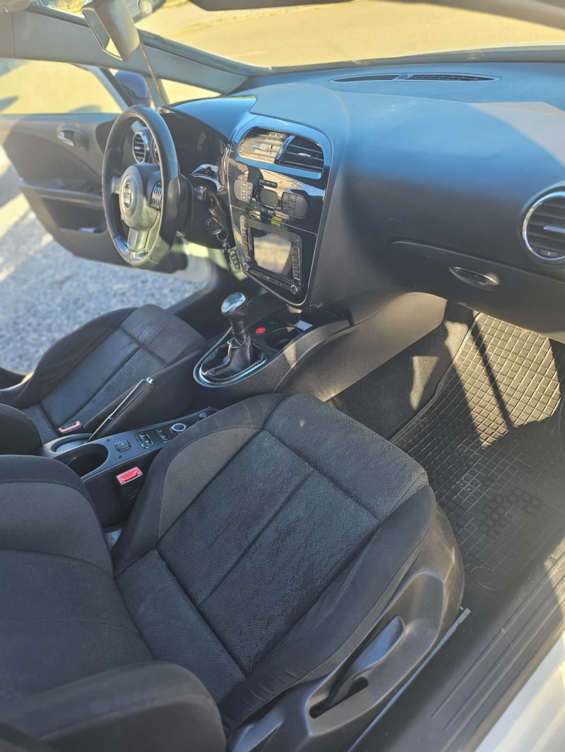 Seat Leon Seat Leon FR, снимка 14 - Автомобили и джипове - 52108729