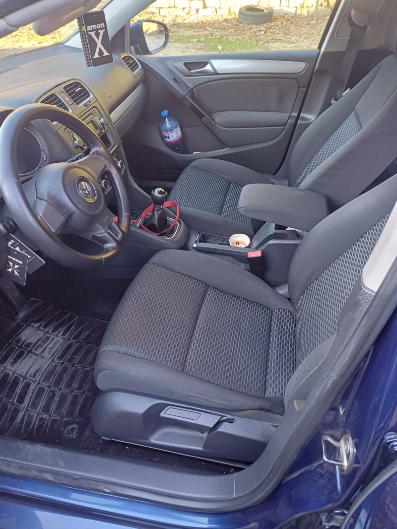 VW Golf, снимка 10 - Автомобили и джипове - 52256168