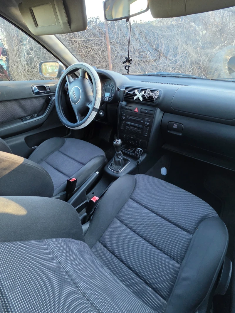 Audi A3 1600, снимка 6 - Автомобили и джипове - 52804382