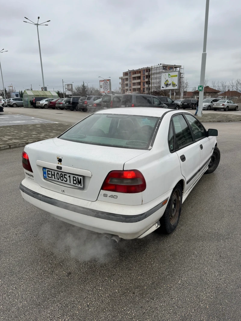 Volvo S40 2.0i (150кс) газ-бензин , снимка 4 - Автомобили и джипове - 52877912