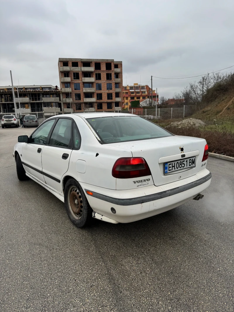 Volvo S40 2.0i (150кс) газ-бензин , снимка 2 - Автомобили и джипове - 52877912