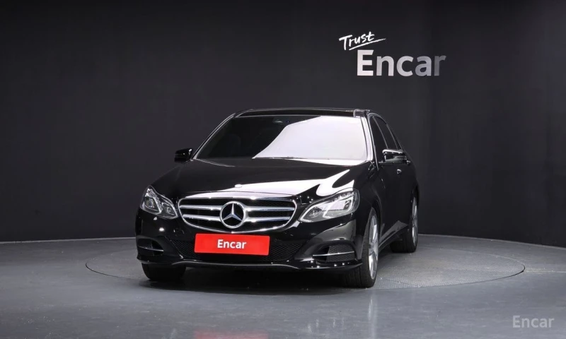 Mercedes-Benz E 300, снимка 3 - Автомобили и джипове - 53098093