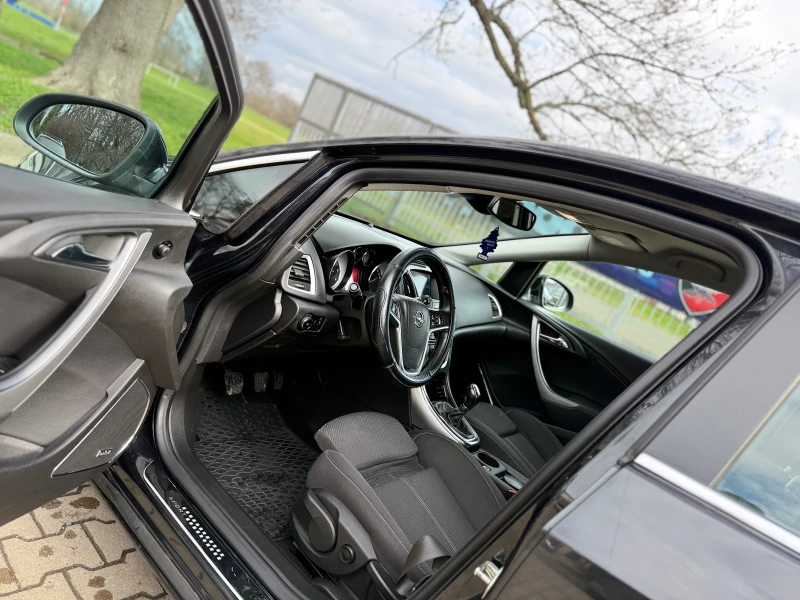 Opel Astra 2.0 CDT? , снимка 5 - Автомобили и джипове - 53590880