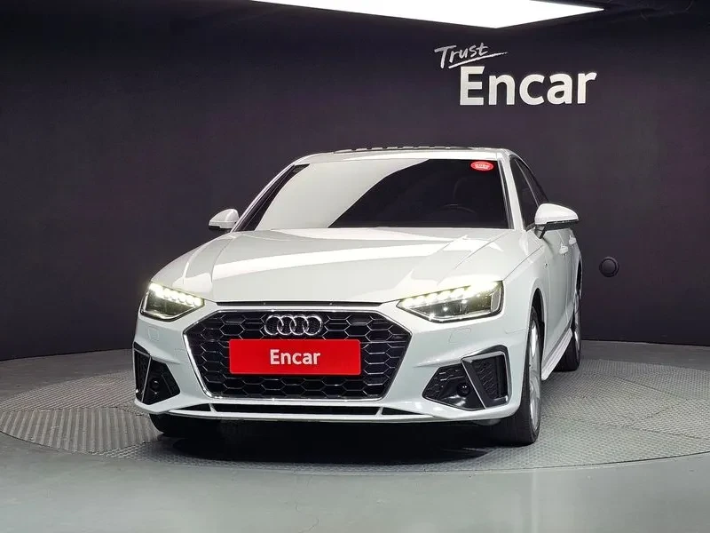 Audi A4 2.0 TDI, снимка 3 - Автомобили и джипове - 54144109