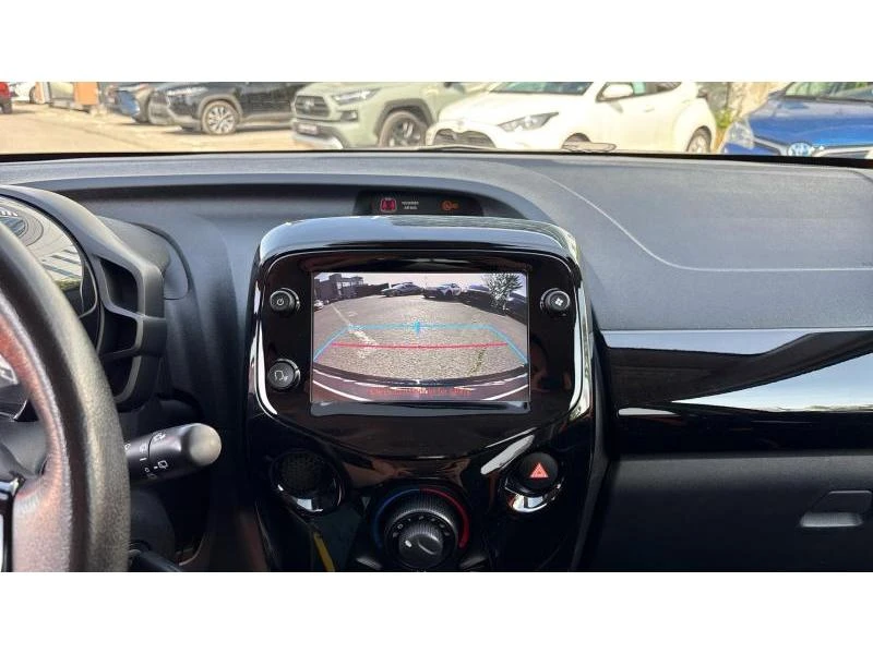 Toyota Aygo 1.0P MT X-CITE, снимка 15 - Автомобили и джипове - 54619252