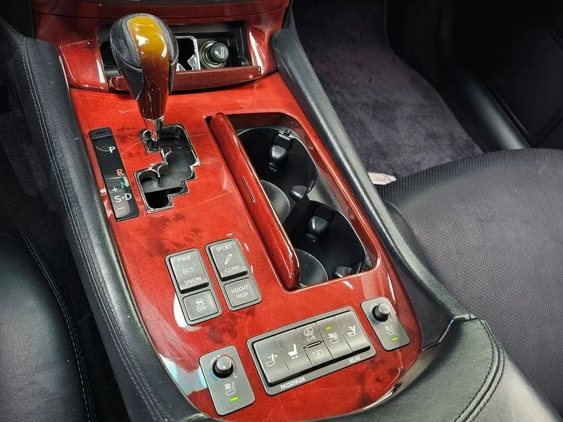 Lexus LS 4.6 Automatic, снимка 9 - Автомобили и джипове - 55825479