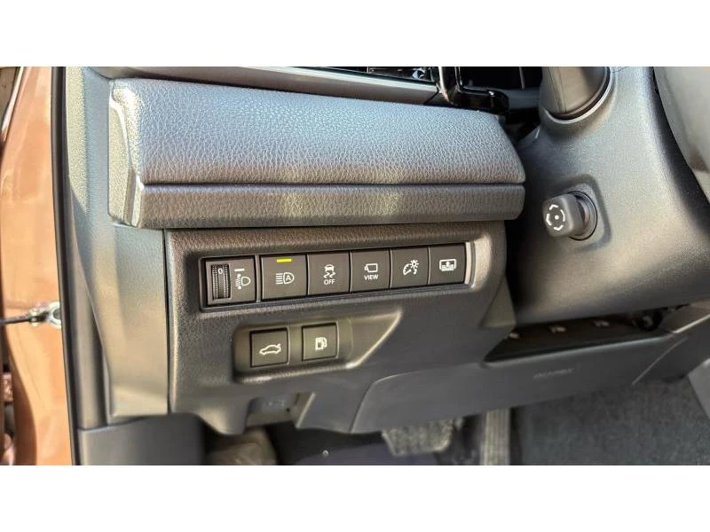 Toyota Camry 2.5HSD LUXURY, снимка 13 - Автомобили и джипове - 55948133