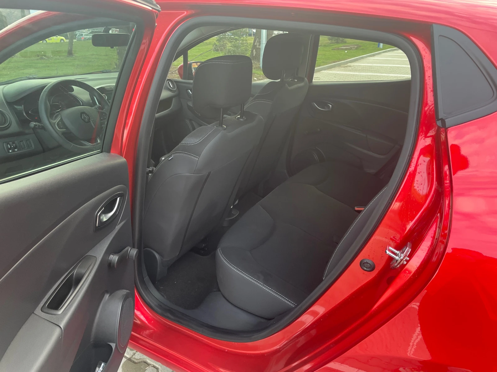 Renault Clio 1.2 /54000 км/ РЕАЛНИ - изображение 6