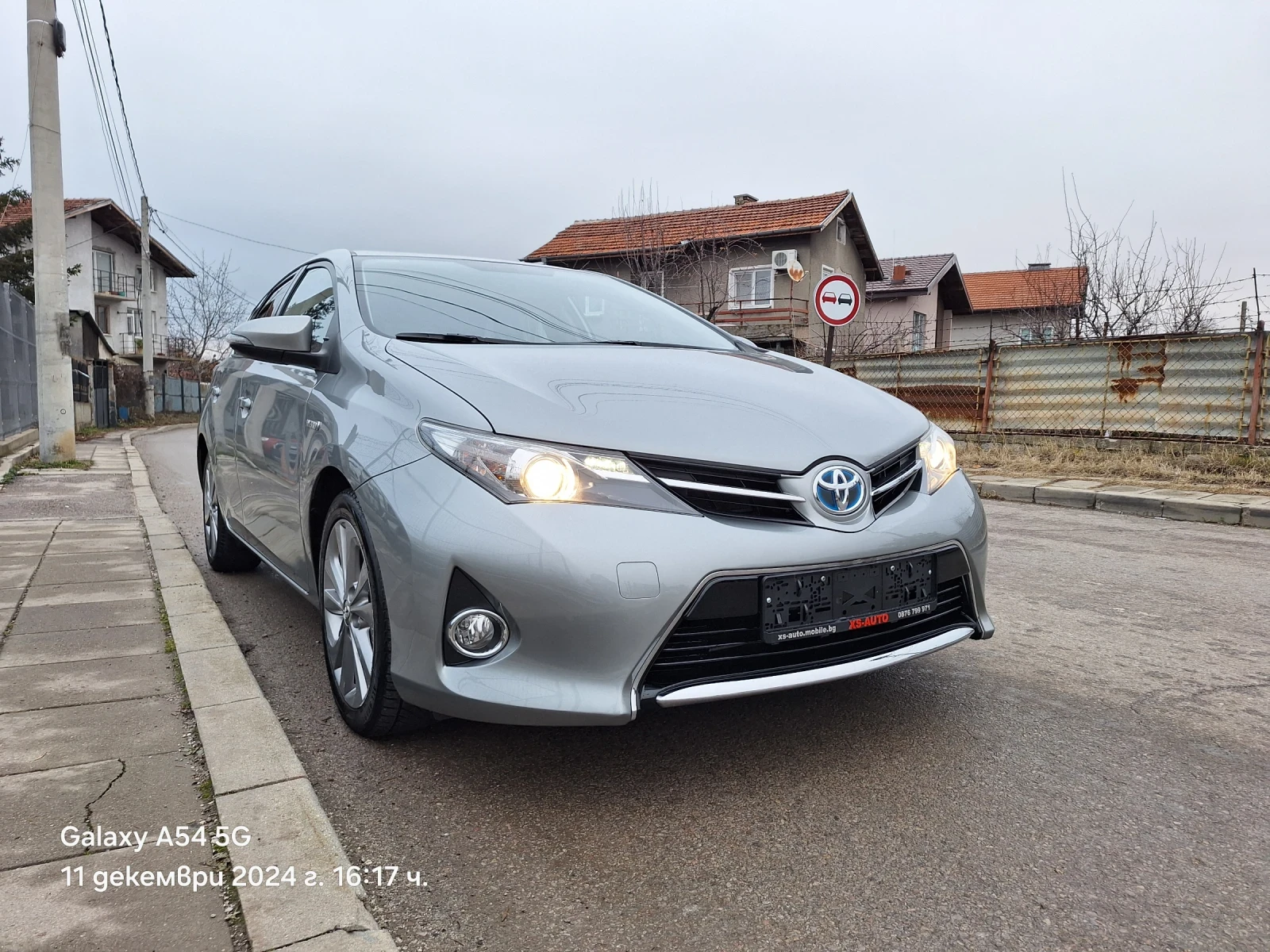 Toyota Auris 1.8 HYBRID 97000KM EURO 5 - изображение 3