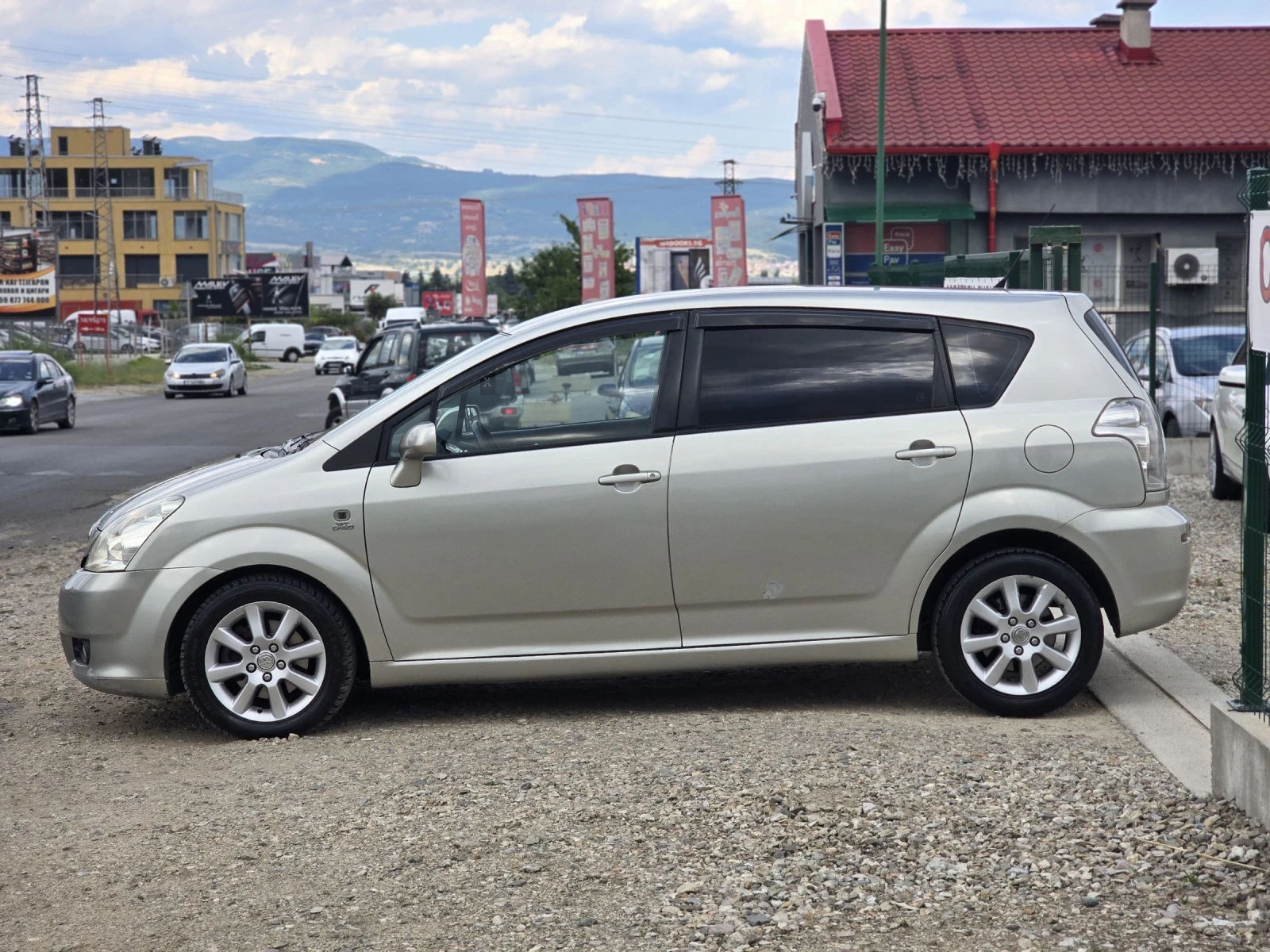 Toyota Corolla verso 2.0 D4D 116Hp  - изображение 2