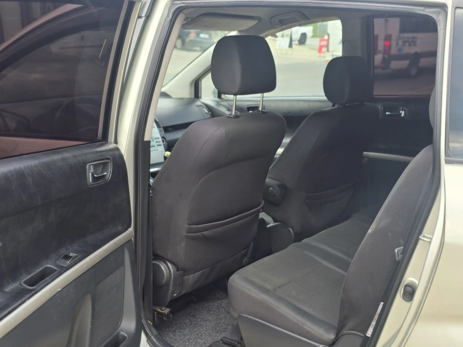 Toyota Corolla verso 2.0 D4D 116Hp  - изображение 7
