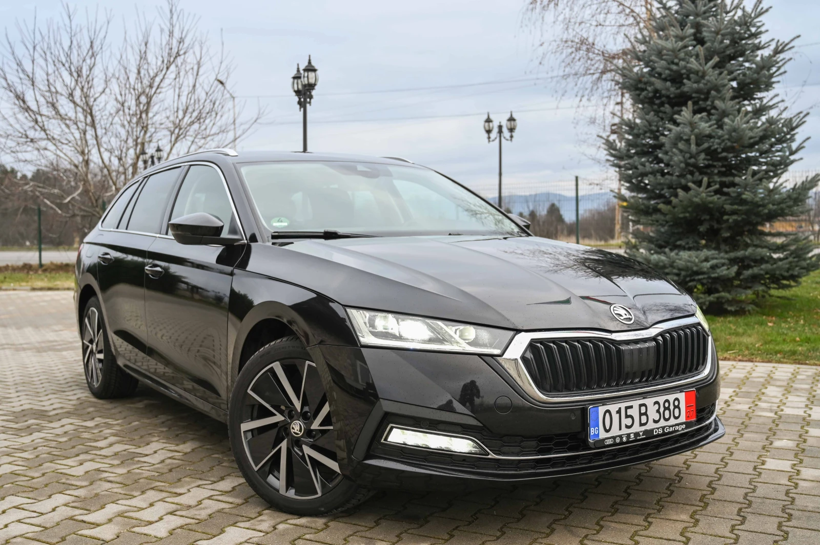 Skoda Octavia 2.0TDI* FirstEdition* ������* MATRIX* ACC* Keyless | Mobile.bg � ����������� 16