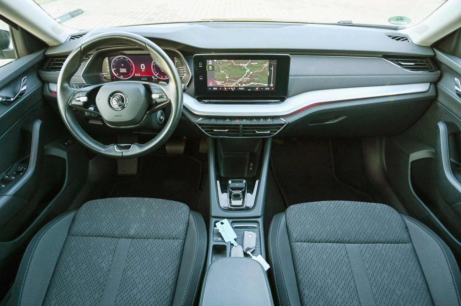 Skoda Octavia 2.0TDI* FirstEdition* КАМЕРА* MATRIX* ACC* Keyless - изображение 10