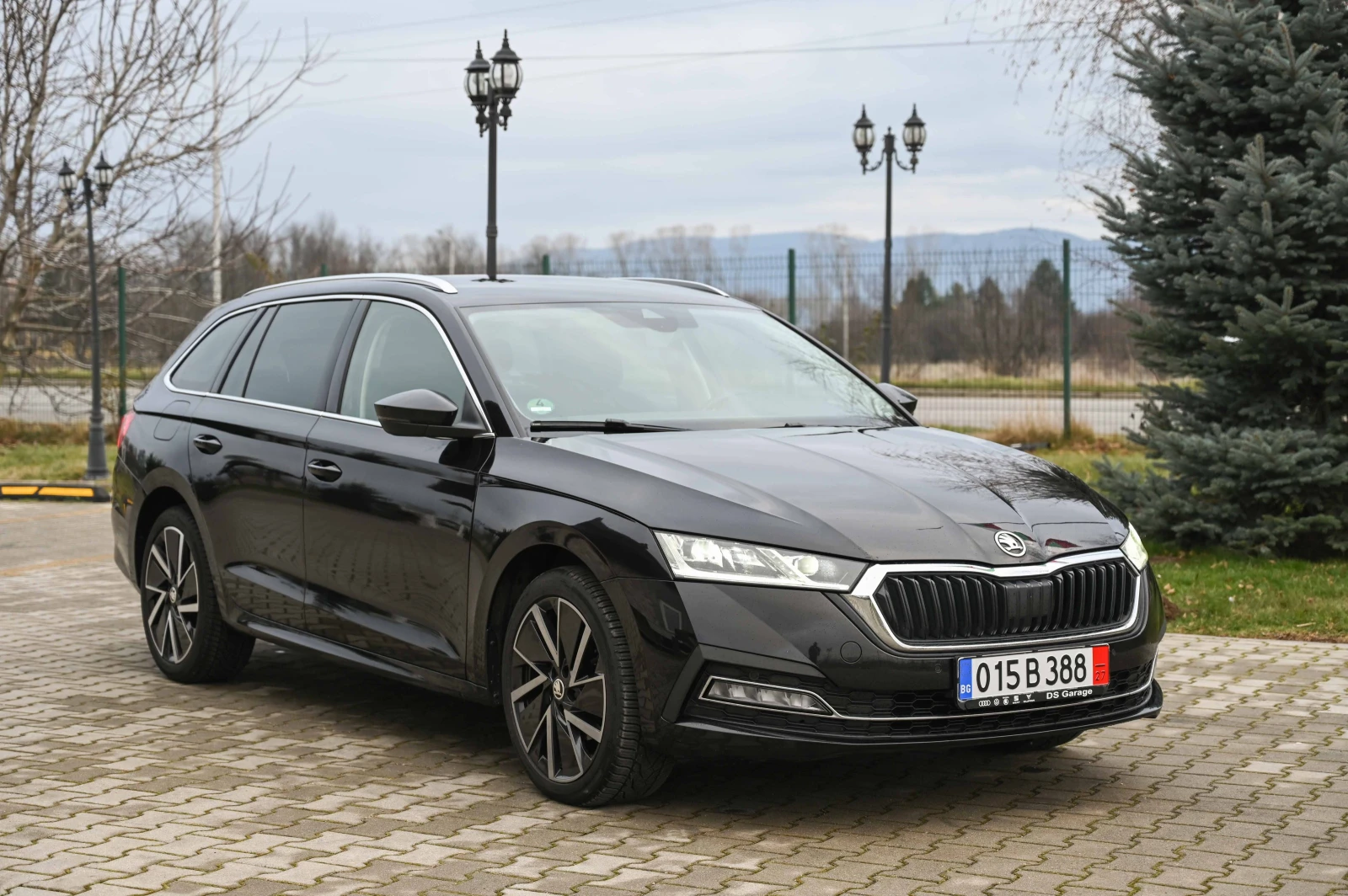 Skoda Octavia 2.0TDI* FirstEdition* ������* MATRIX* ACC* Keyless | Mobile.bg � ����������� 15