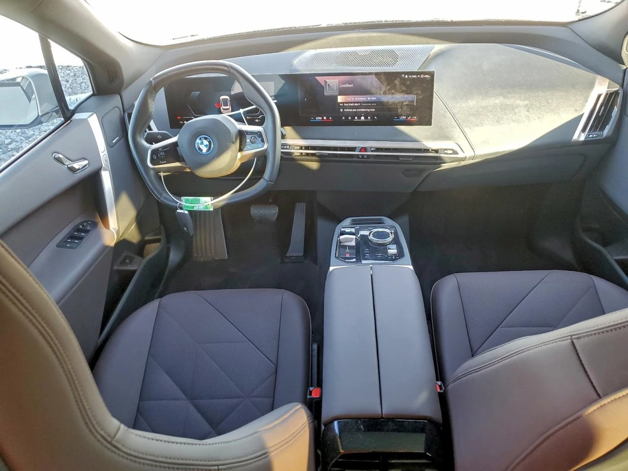 BMW iX Xdrive50* Подгреви* Harman Kardon* BUY NOW - изображение 8