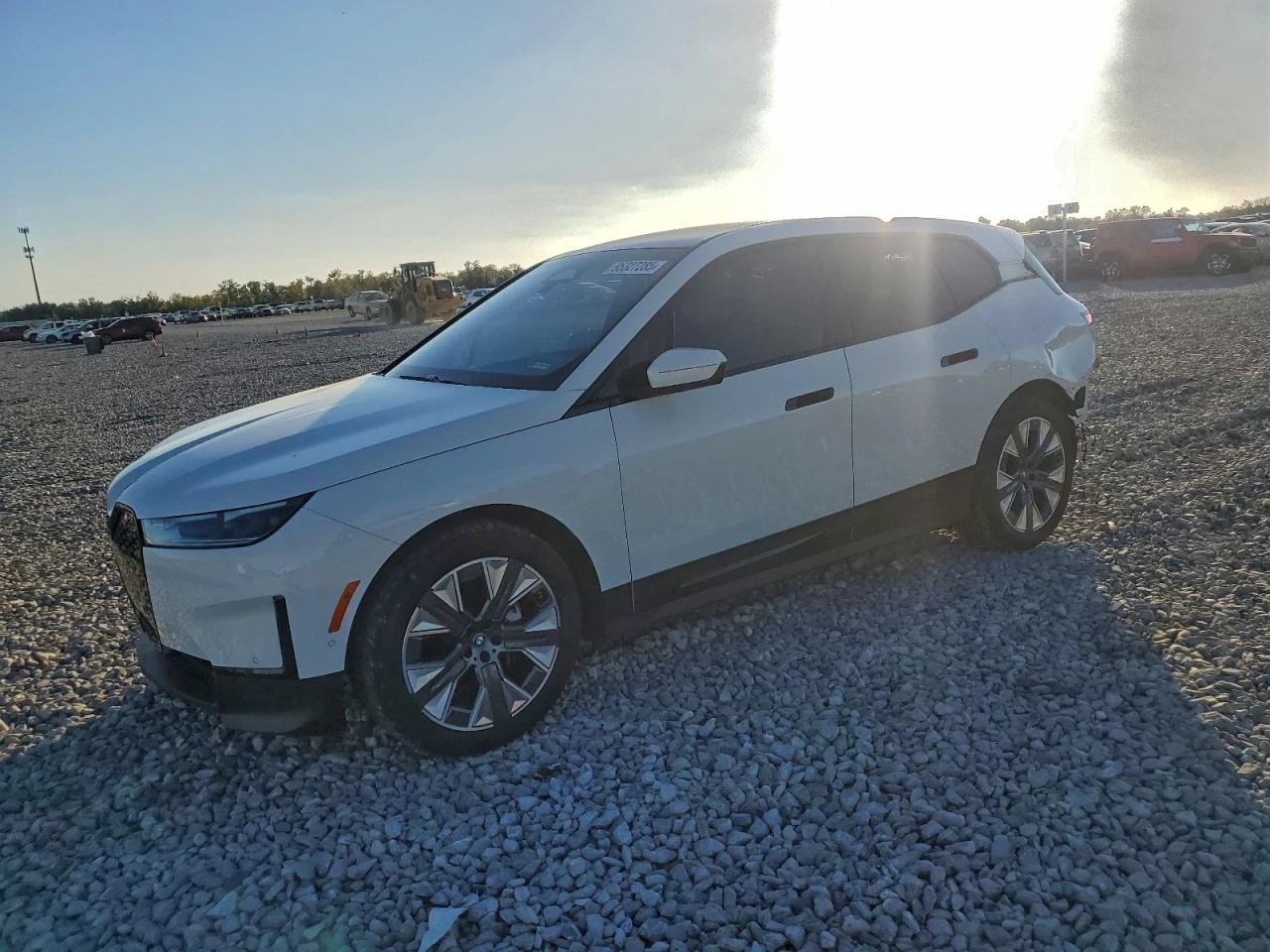 BMW iX Xdrive50* Подгреви* Harman Kardon* BUY NOW - изображение 3